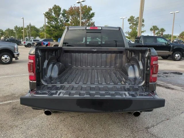 Certified Used 2023 Granite Crystal Clearcoat Metallic Ram Laramie image 13