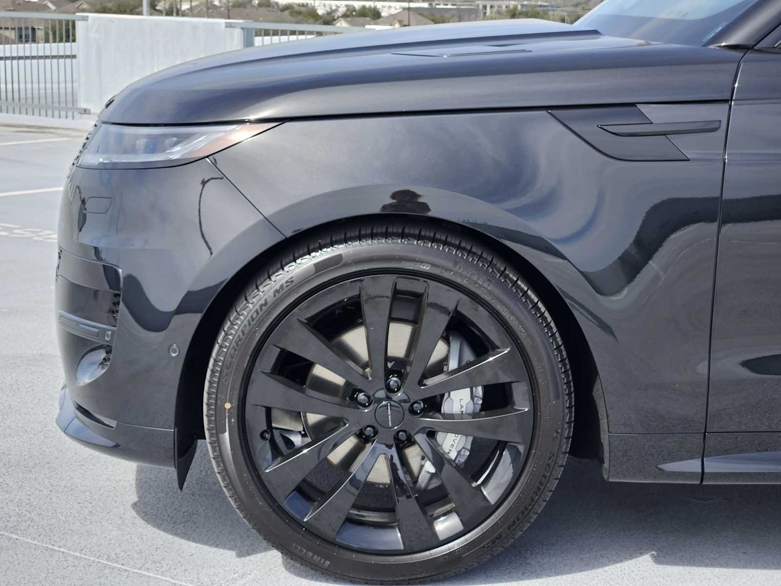 2026 Land Rover Range Rover Sport Dynamic SE - Photo 9