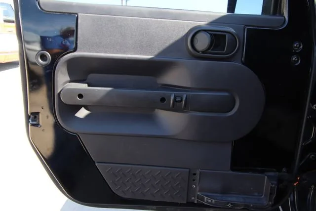 2007 Jeep Wrangler X - Photo 12