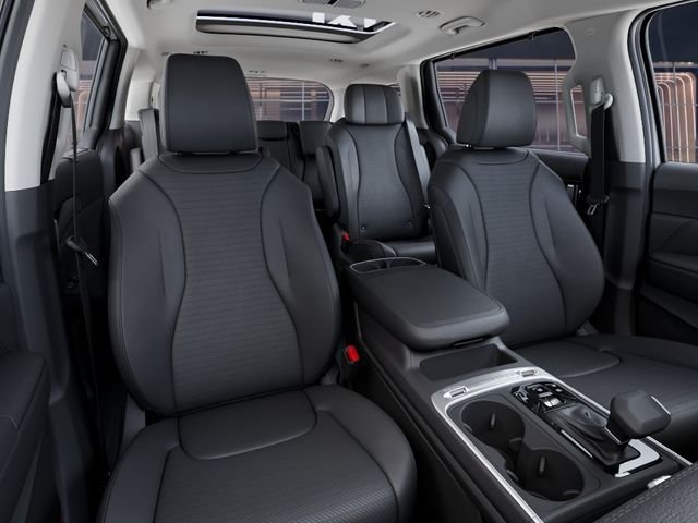 New 2026 Snow White Pearl Kia SX Prestige image 15