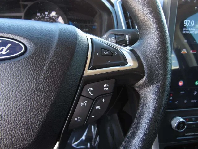 Used 2024 Gray Metallic Ford SEL image 24
