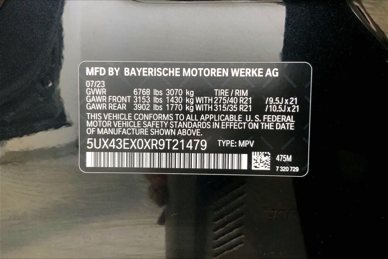Used 2024 Black Sapphire Metallic BMW M60i image 36