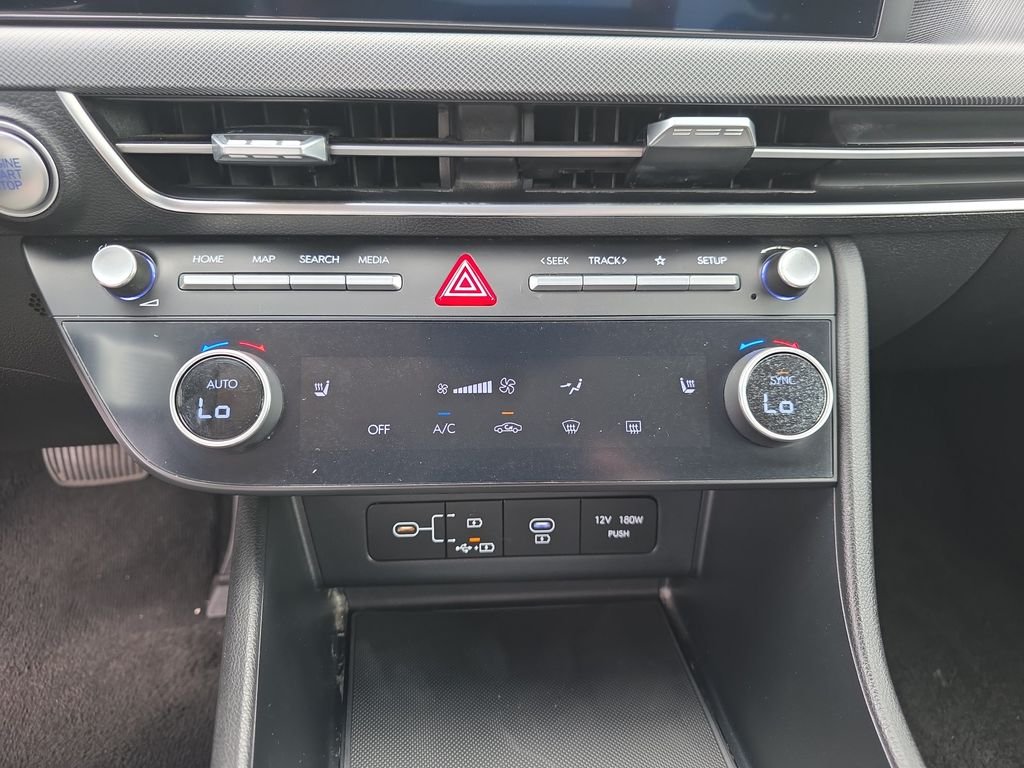 2025 Hyundai Sonata SEL - Photo 24
