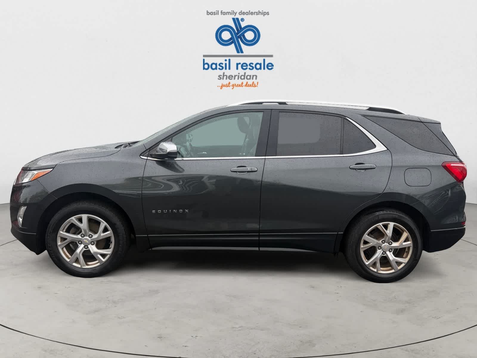 Used 2020 Nightfall Gray Metallic Chevrolet Premier image 3