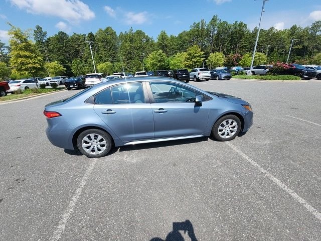 Used 2020 Blue Toyota LE image 14