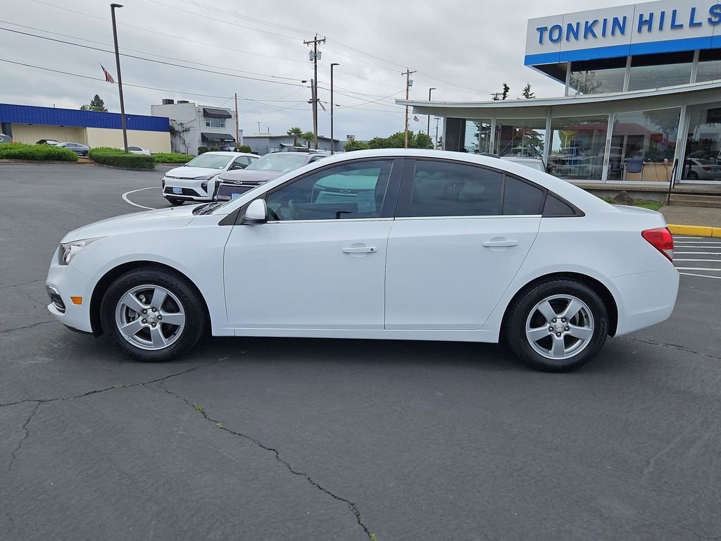 Used 2015 Summit White Chevrolet 1LT image 3