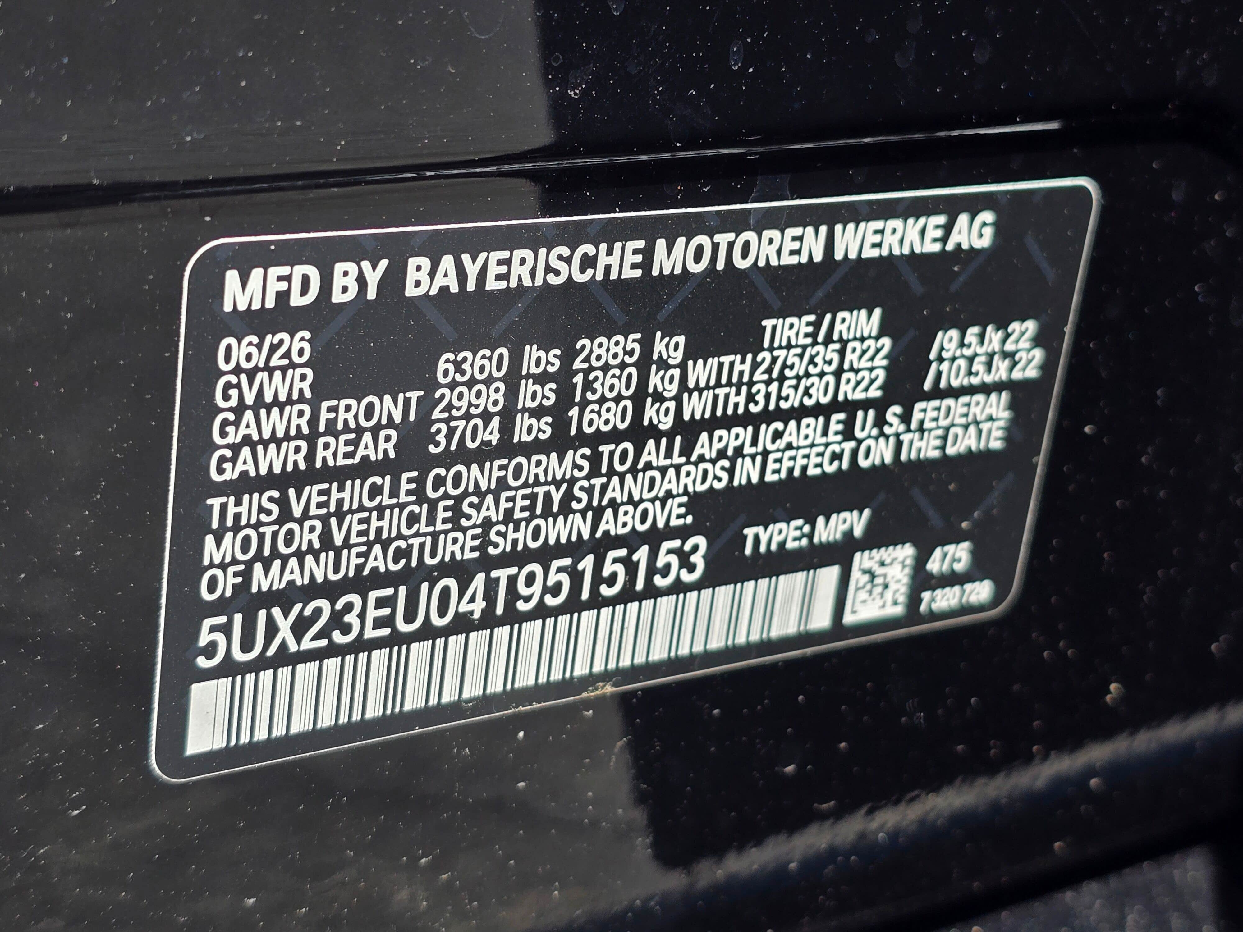 New 2026 Black Sapphire Metallic BMW xDrive40i image 30
