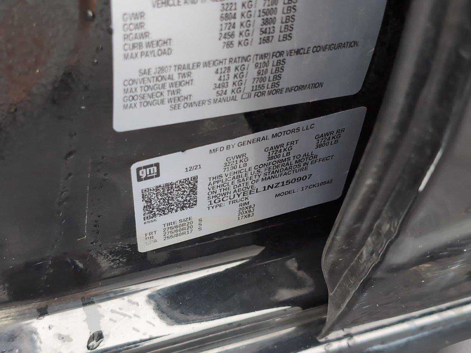 Used 2022 Black Chevrolet RST image 36