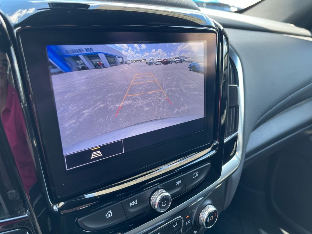 Used 2023 Gray Chevrolet LT image 17