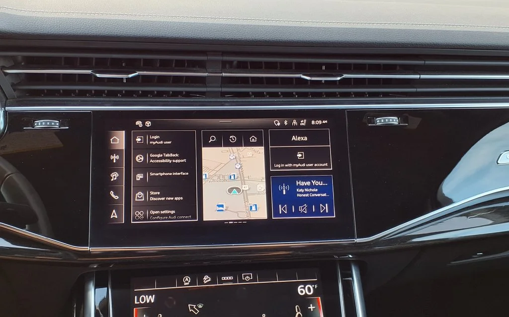 Used 2025 White Audi 55 Premium Plus image 29