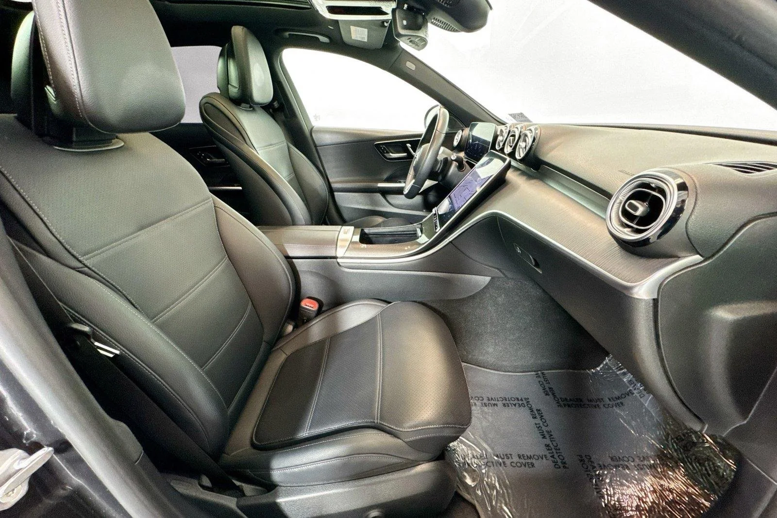 Used 2022 Graphite Grey Metallic Mercedes-Benz C 300 image 27