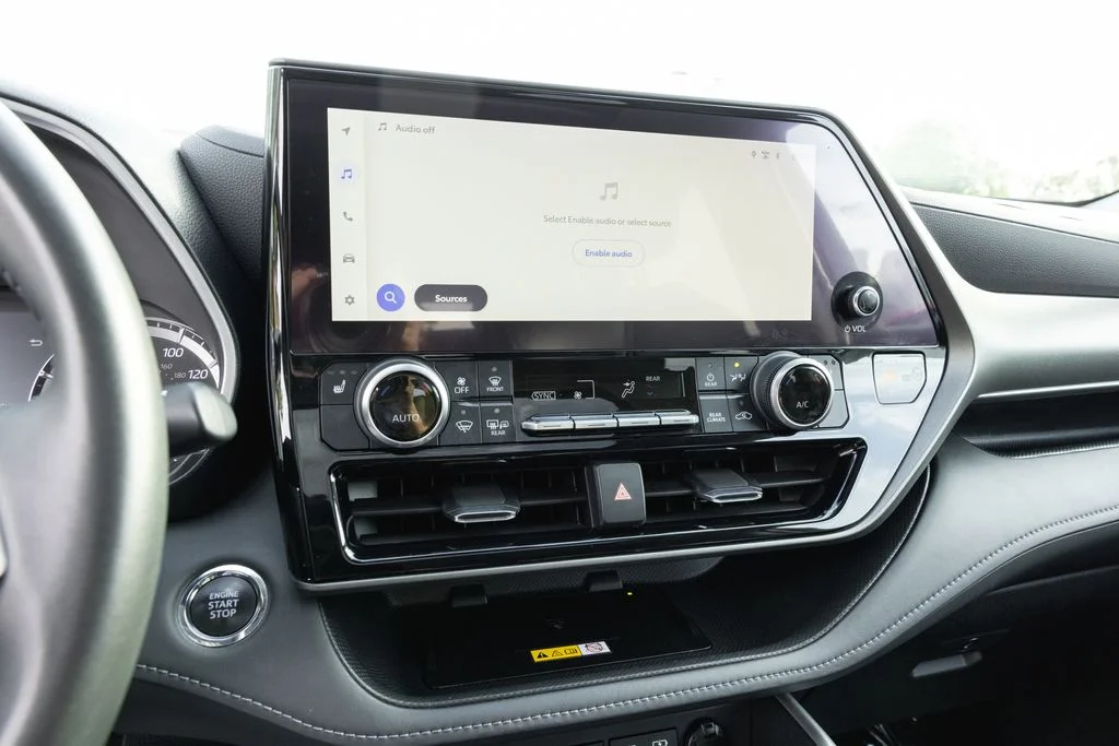Used 2023 Midnight Black Metallic Toyota XLE image 18