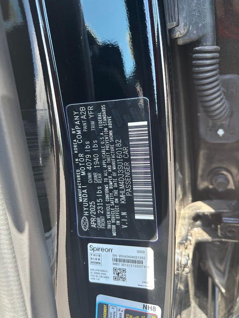 2025 Hyundai Elantra Blue - Photo 11