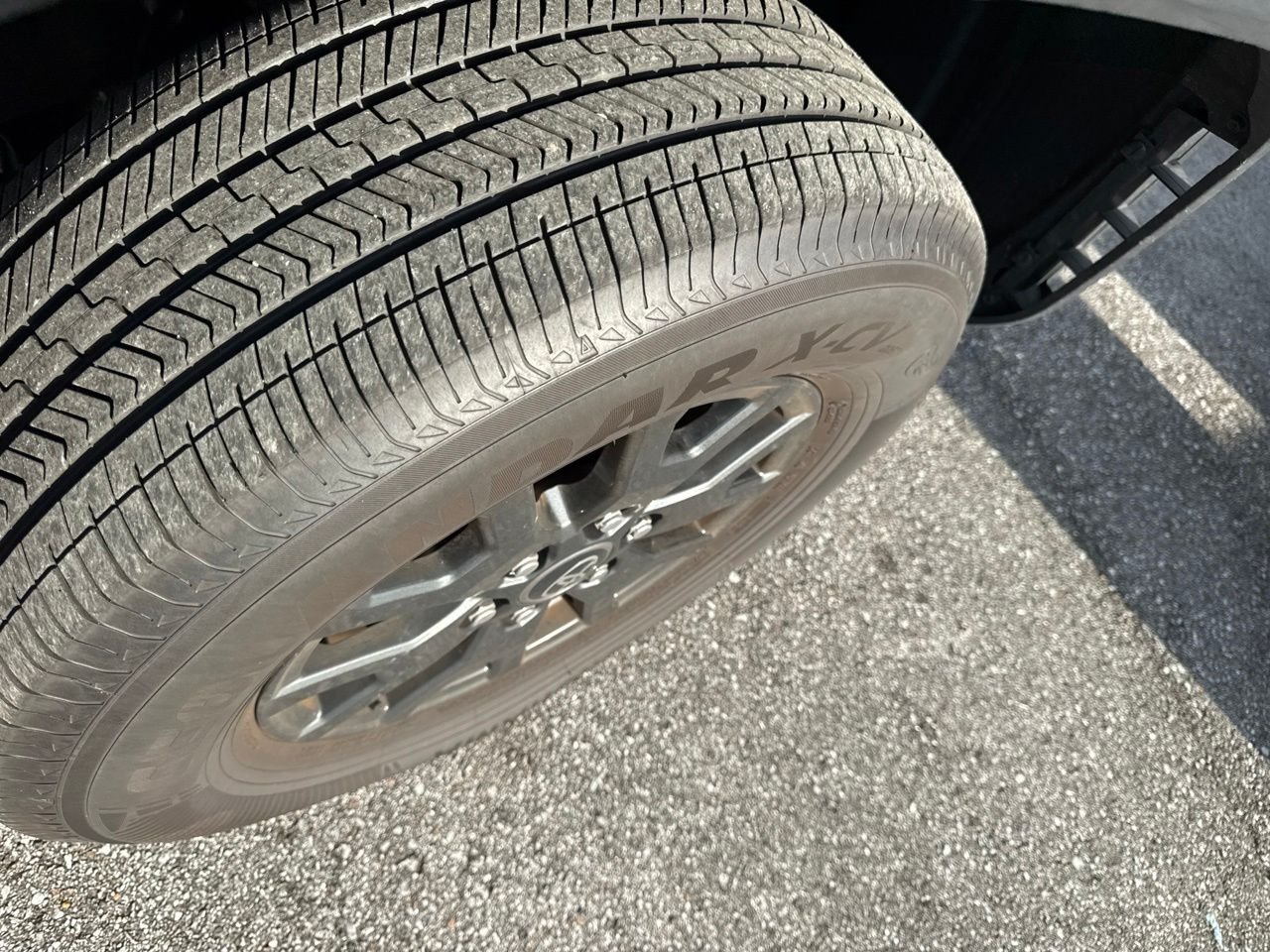 Used 2026  Toyota SR5 image 4