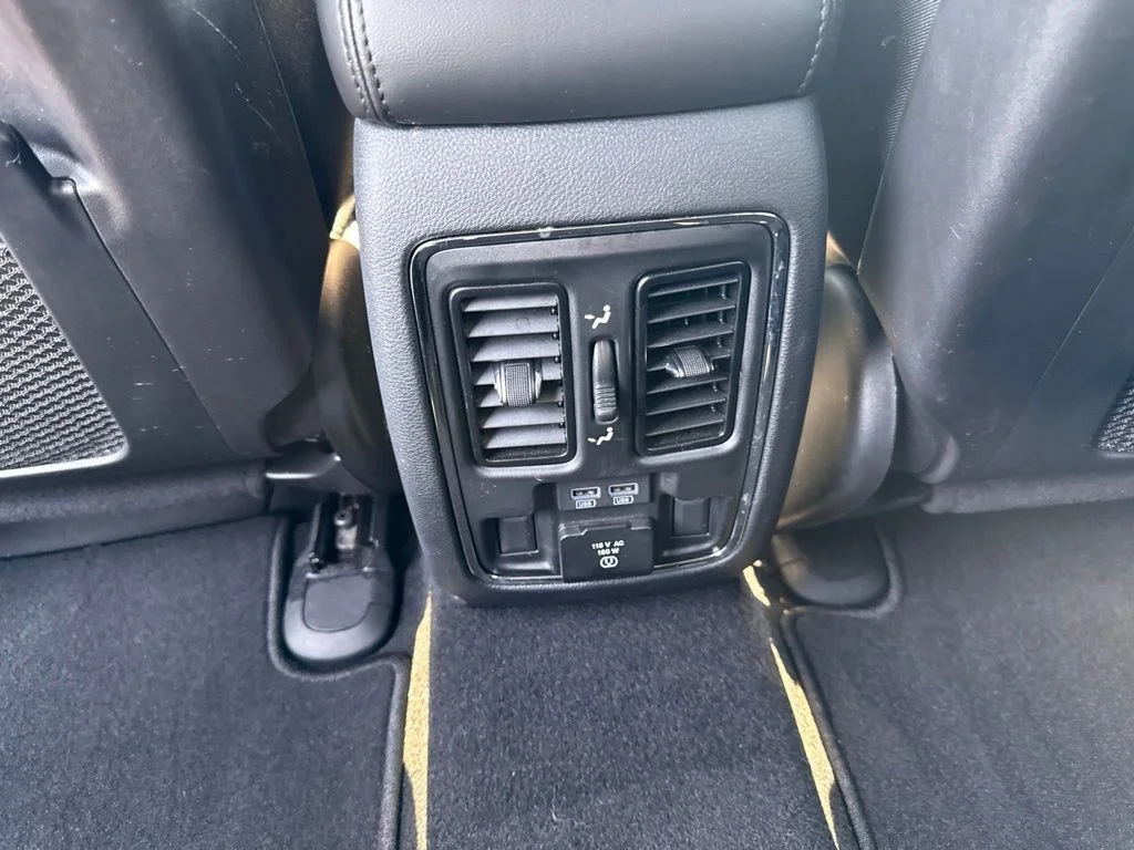 Used 2020 White Jeep Limited image 19