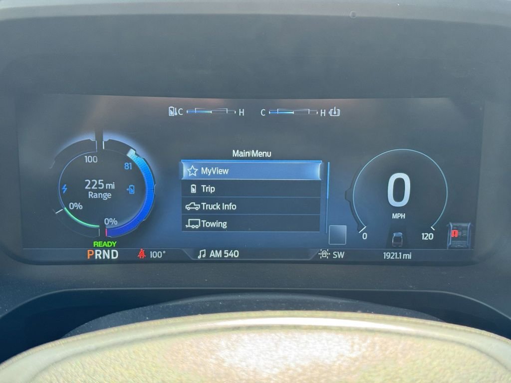 2025 Ford F-150 Lightning Flash - Photo 22