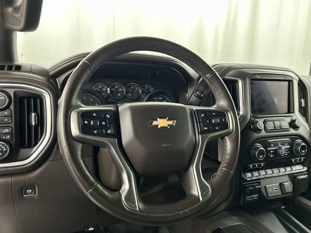Used 2020 Iridescent Pearl Tricoat Chevrolet LTZ image 8