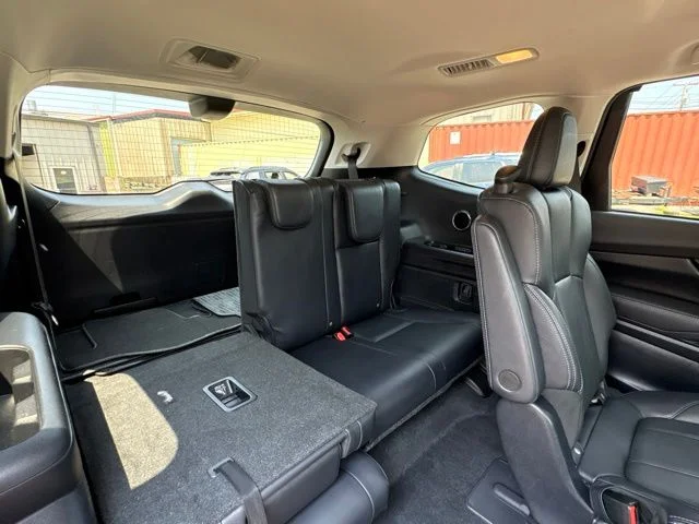 Used 2023 Silver Subaru Touring image 14
