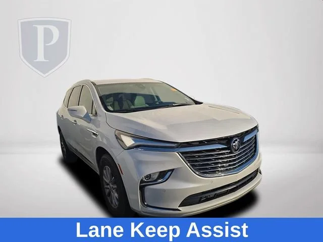 Used 2024 White Frost Tricoat Buick Essence image 2