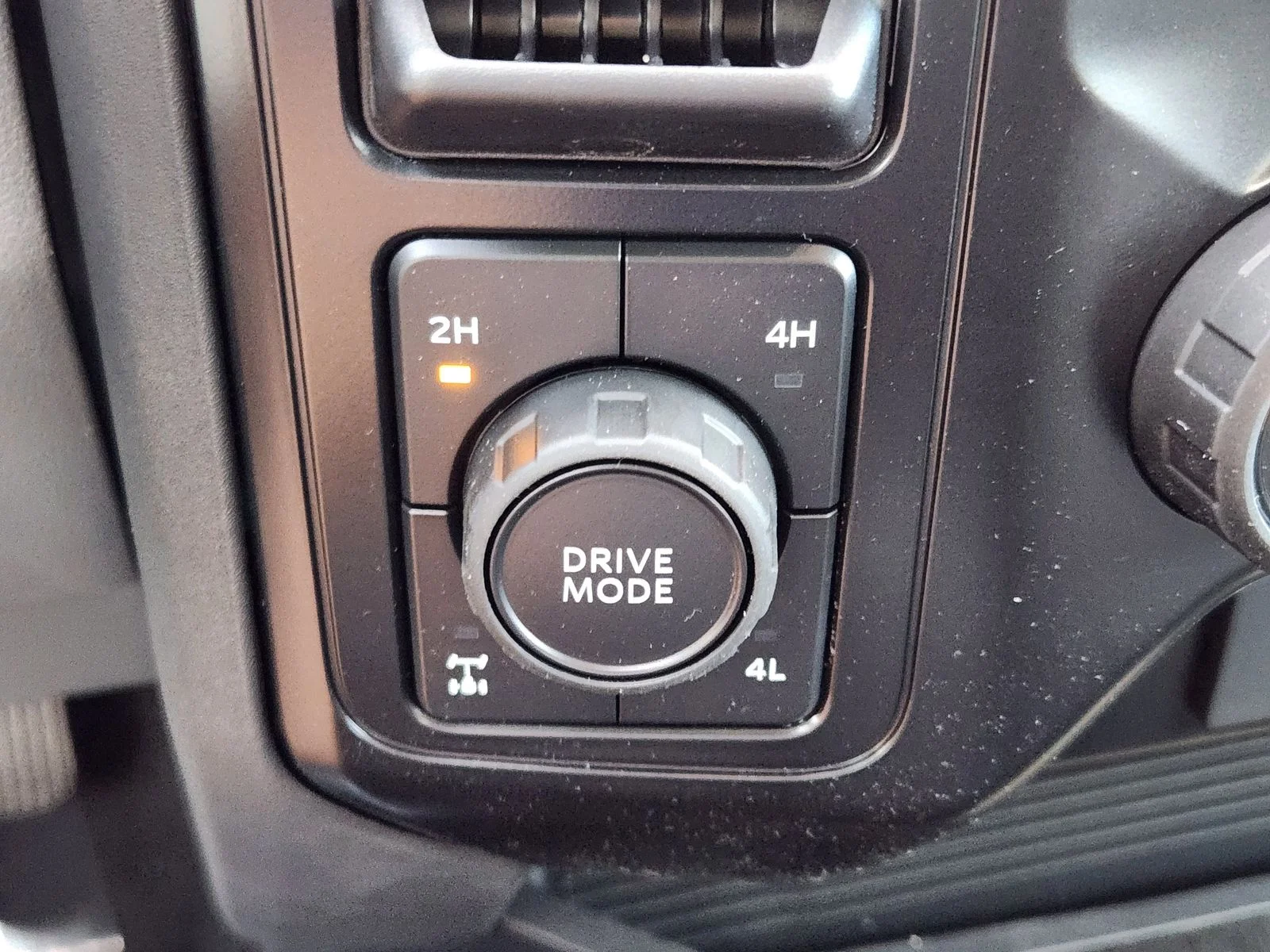 New 2026 Oxford White Ford F-250® XL image 16