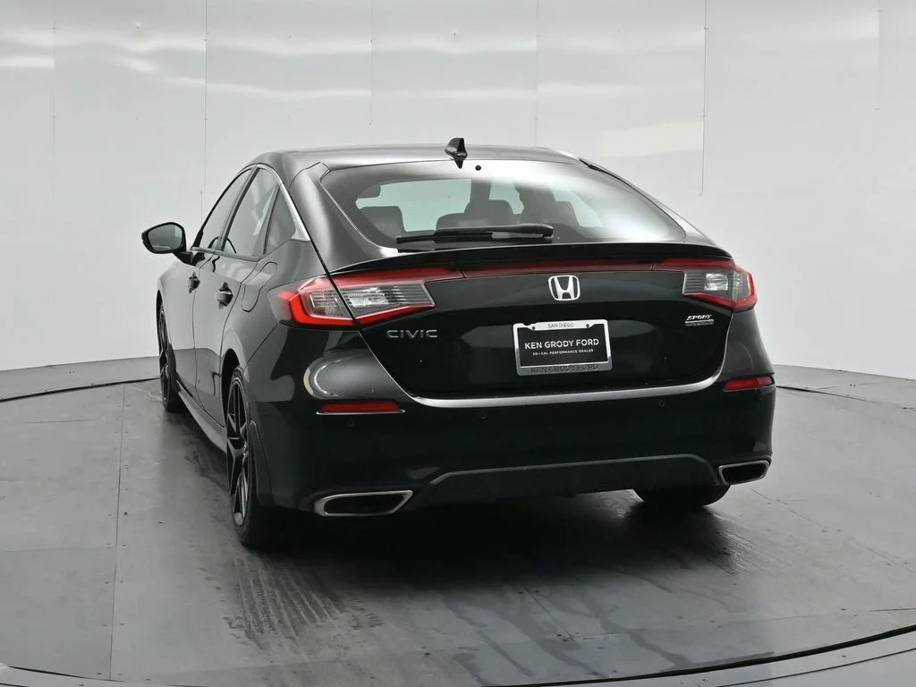 Used 2022  Honda Sport Touring image 23