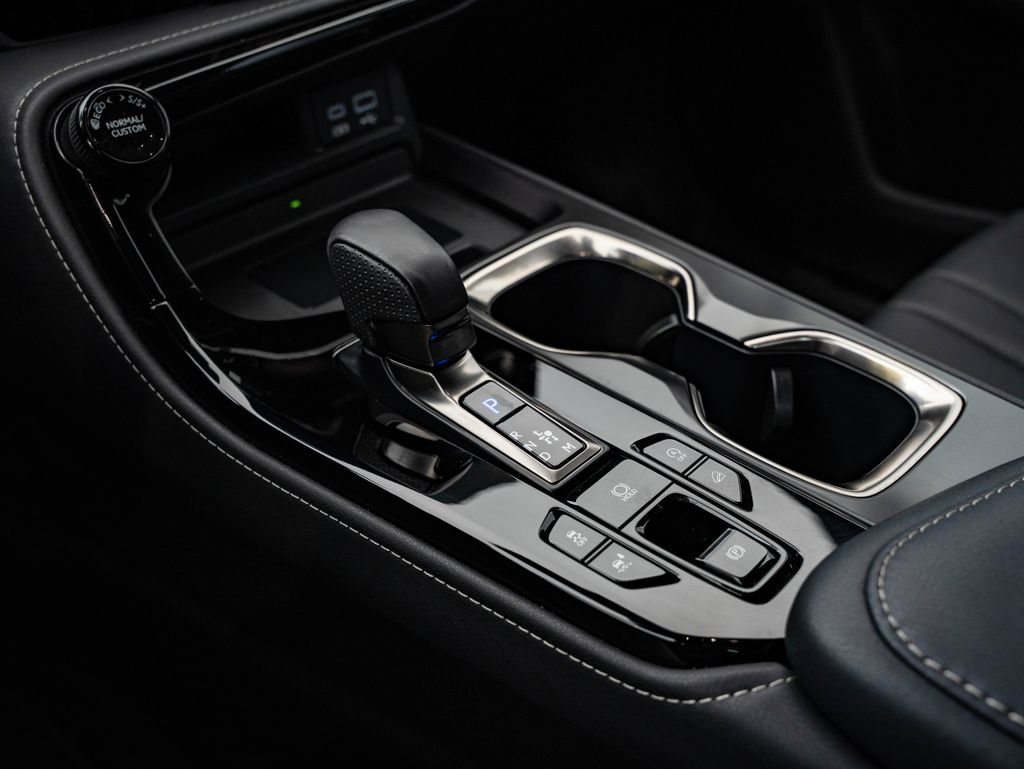 Used 2024 Redline Lexus 350 F SPORT Handling image 38