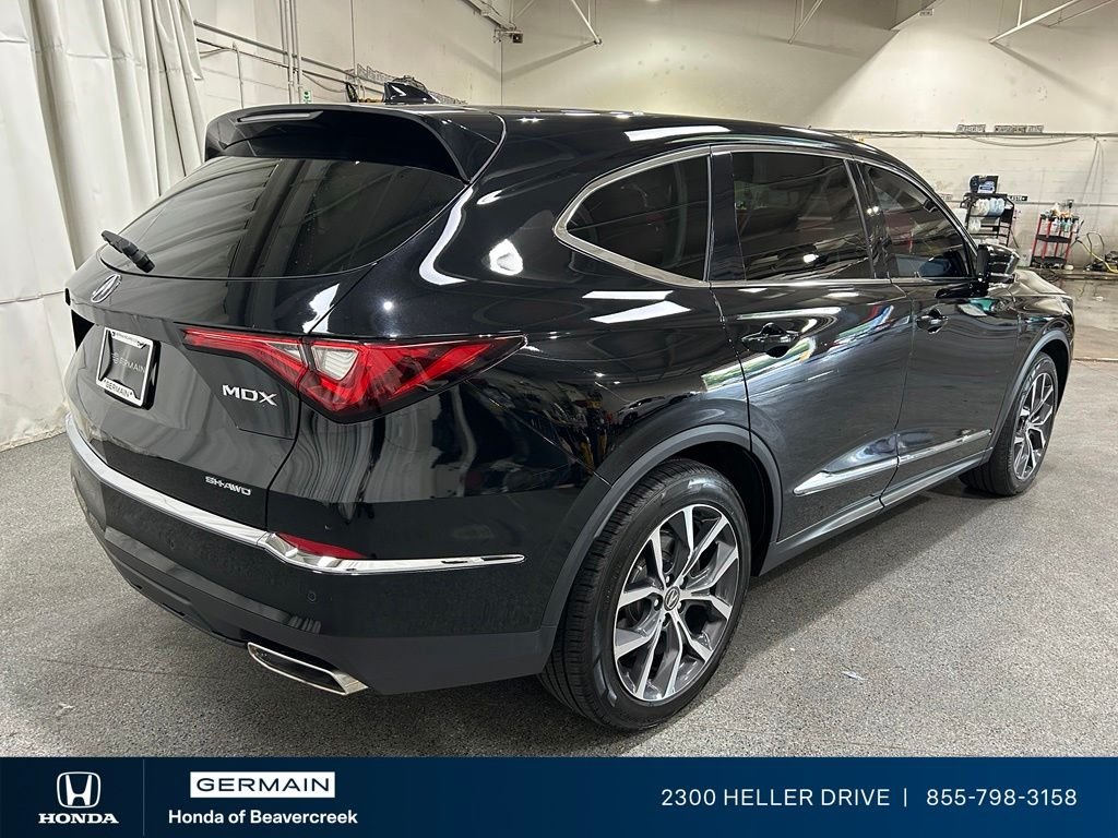 Used 2023 Majestic Black Pearl Acura Technology image 8