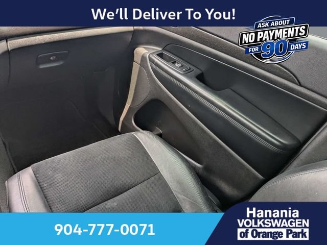 Used 2018 Black Jeep Altitude image 16