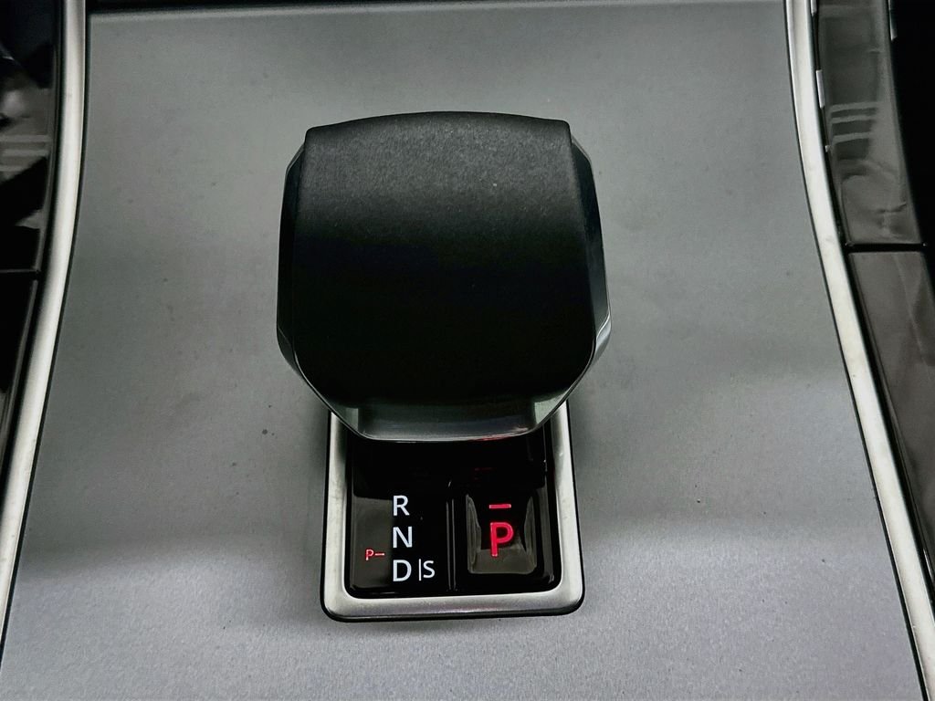 Certified Used 2025 White Land Rover S image 18