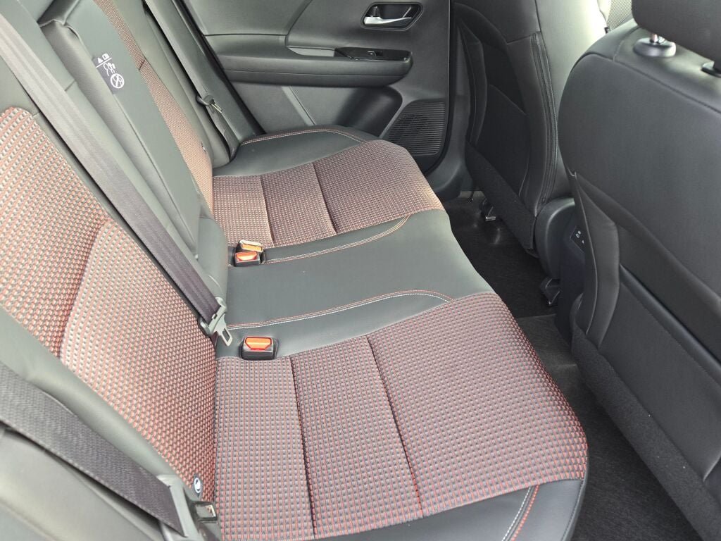 New 2026 Scarlet Ember Tintcoat Nissan SR image 10