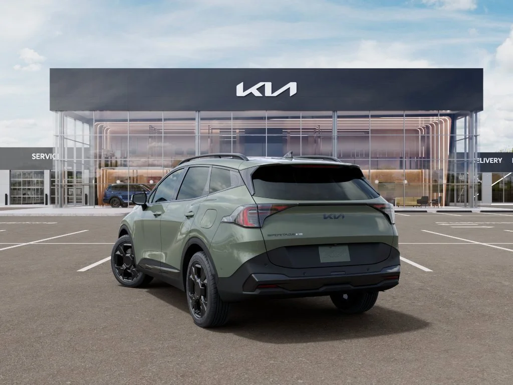 New 2026 Jungle Green Kia X-Line Prestige image 4