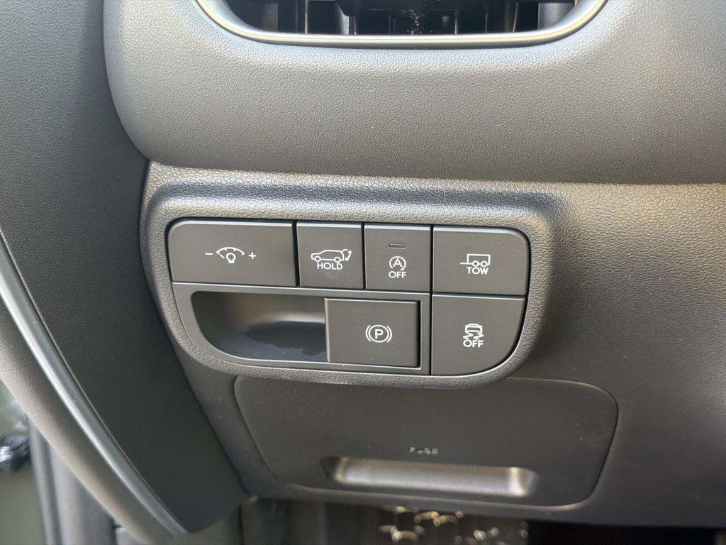 New 2026 Silver Hyundai SEL Premium AWD image 14