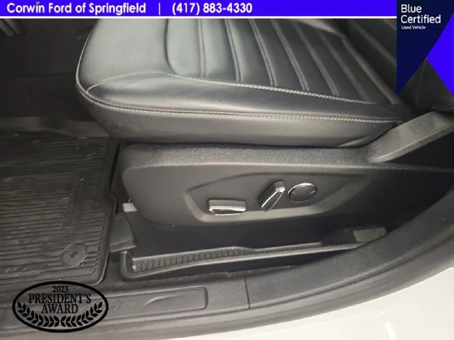 Certified Used 2019 Oxford White Ford SEL image 37
