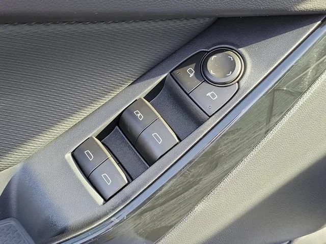 2026 Chevrolet Equinox LT - Photo 22