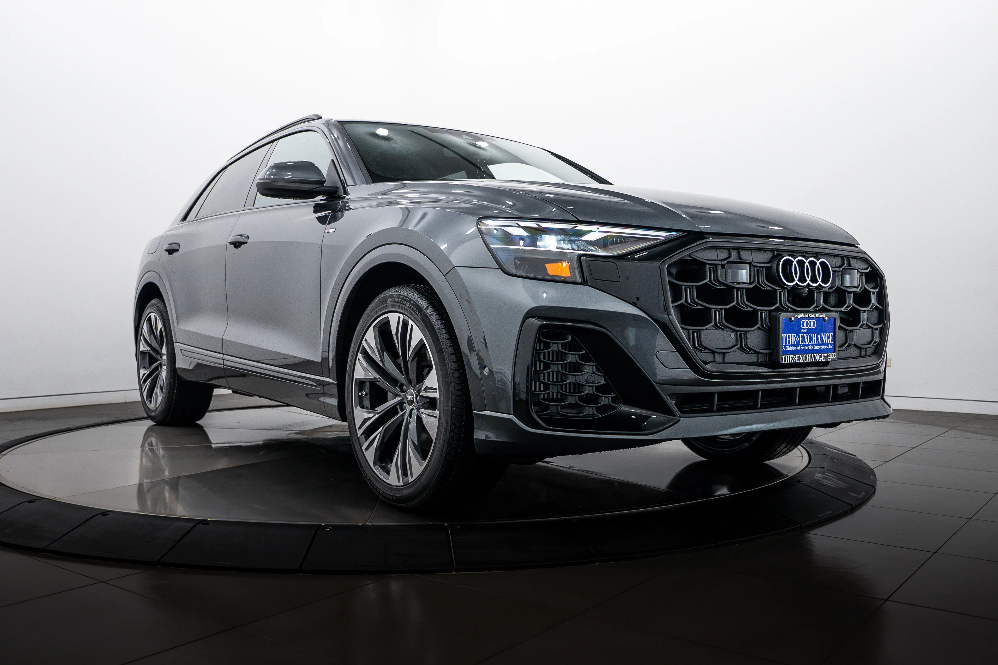2026 Audi Q8 55 Premium Plus quattro Tiptonic's photo