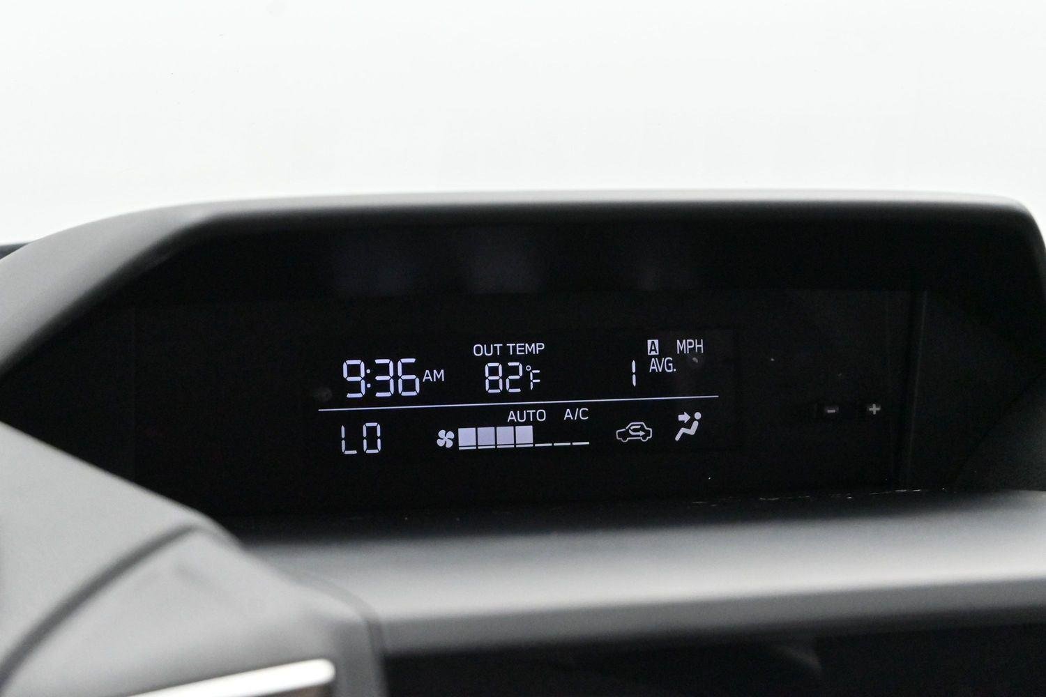 Used 2020 Ice Silver Metallic Subaru Premium image 24