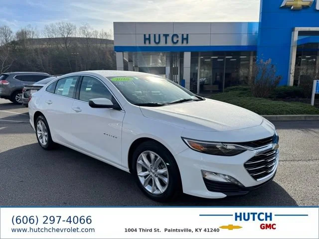 Used 2025 Summit White Chevrolet 1LT image 1