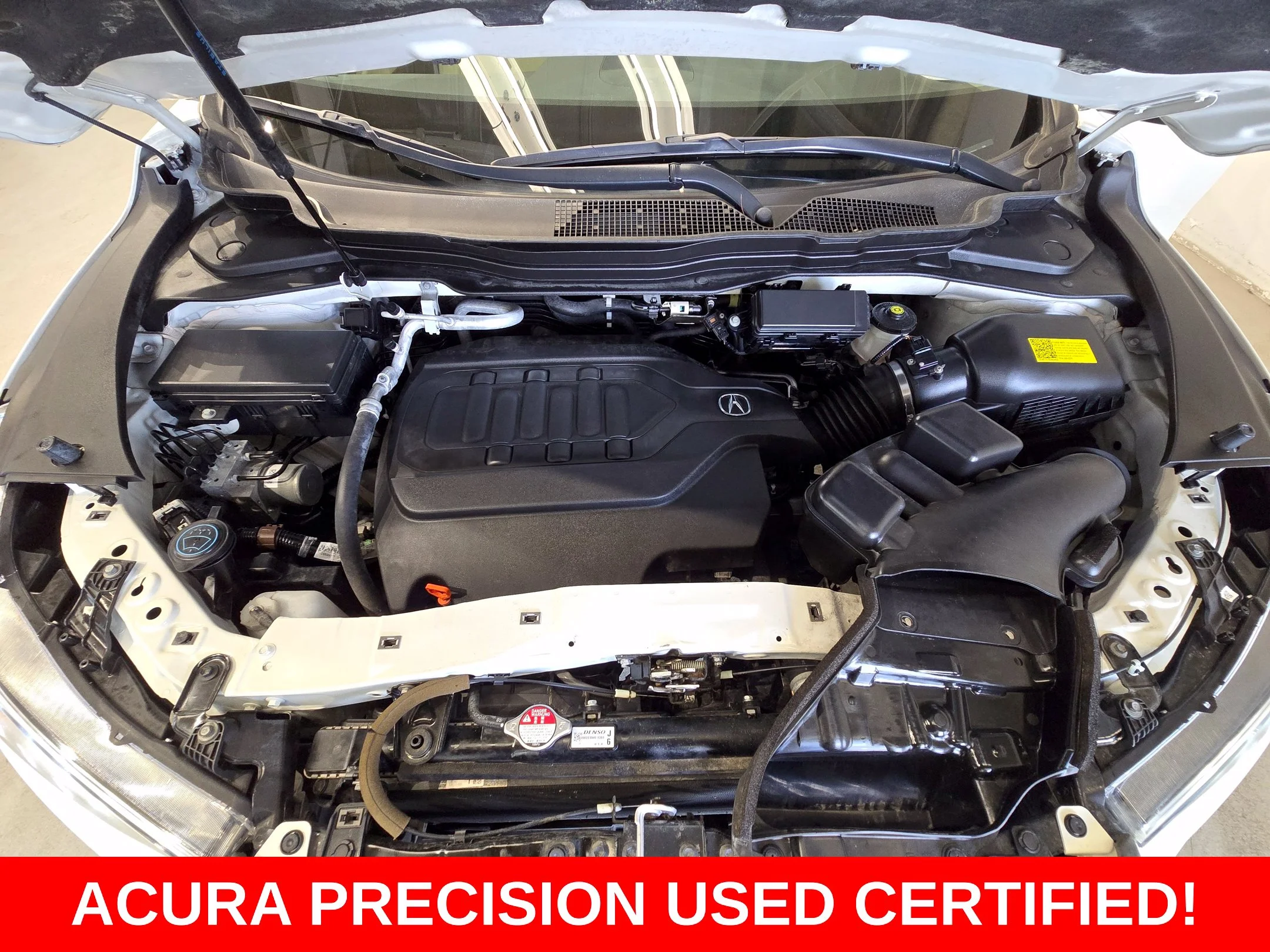 Used 2019 White Diamond Pearl Acura 3.5L image 25