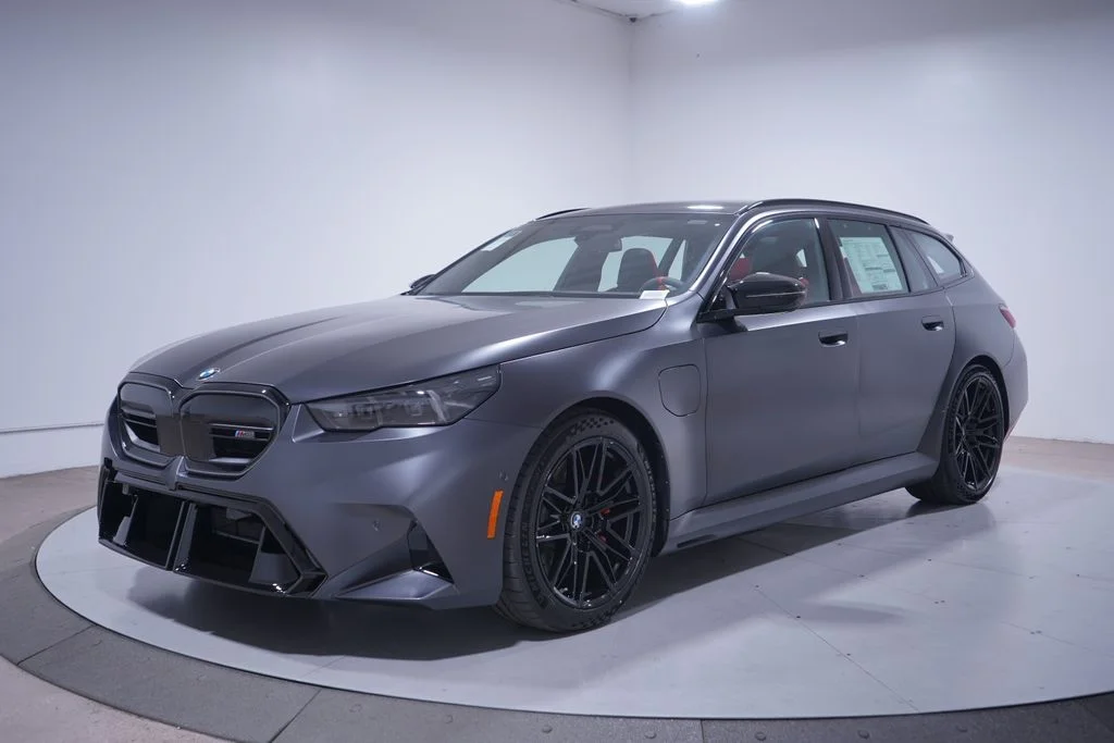 2026 BMW M5 M5 Touring's photo