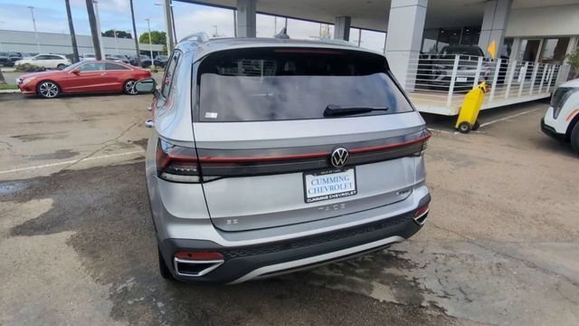 2025 Volkswagen Taos SE - Photo 7