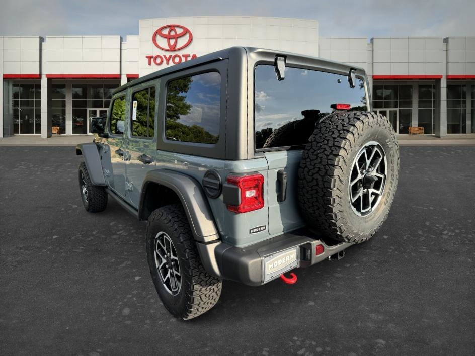 Used 2024 Anvil Clear Coat Jeep Rubicon image 7