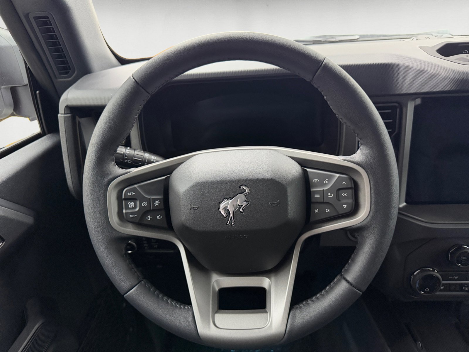 New 2026 Oxford White Ford Badlands image 11
