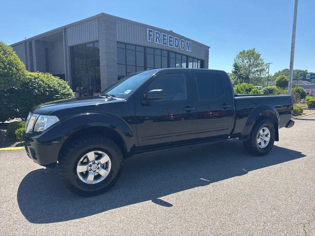 2013 Nissan Frontier 4.0 SV Crew Cab 4X4 AT LWB's photo