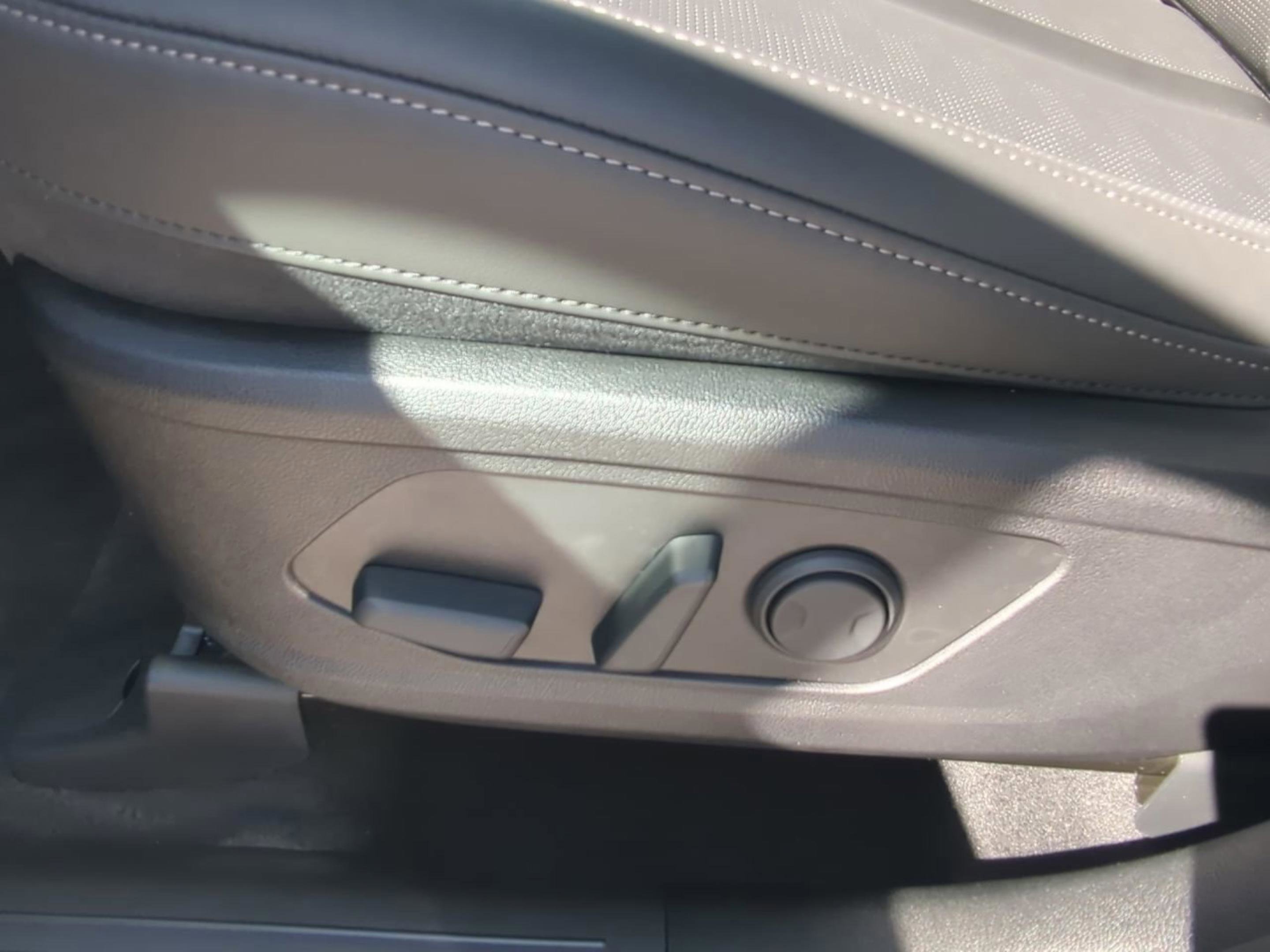 2026 Kia Sorento EX - Photo 21