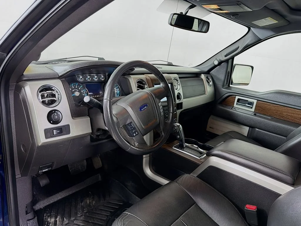 Used 2013 Blue Ford XL image 10