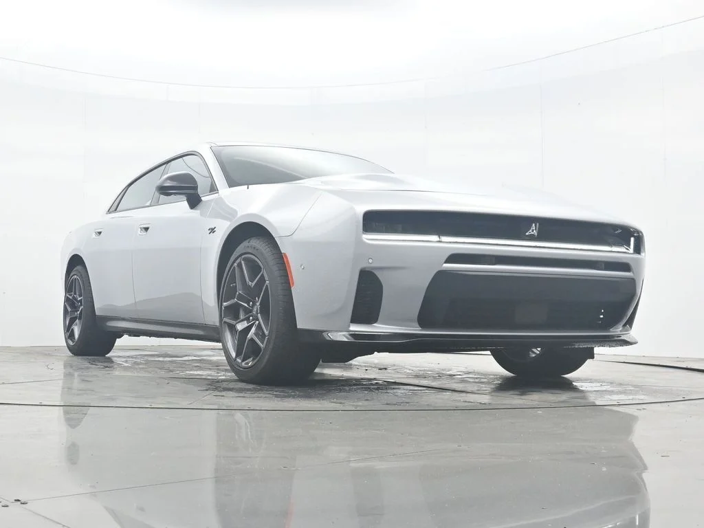 New 2026 Triple Nickel Exterior Paint Dodge R/T Plus image 35