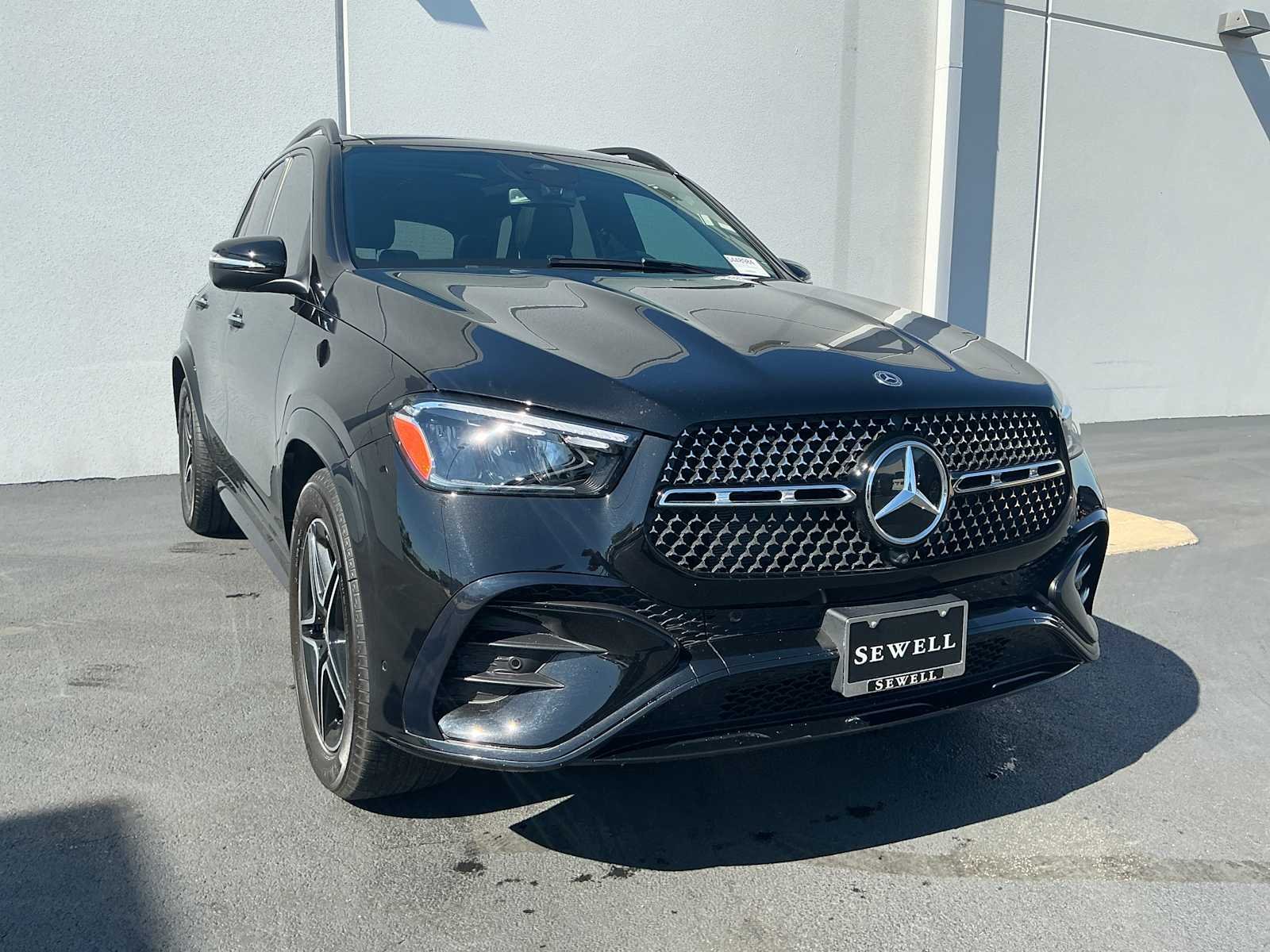 Certified Used 2026 Obsidian Black Metallic Mercedes-Benz GLE 350 image 3