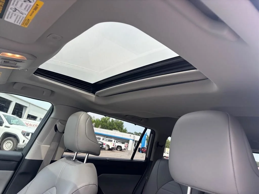Used 2024 Silver Toyota XLE image 8