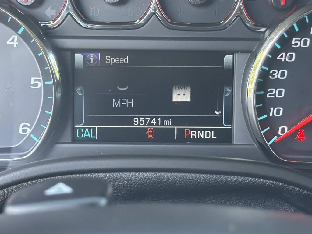 Used 2019 Black Chevrolet Premier image 19