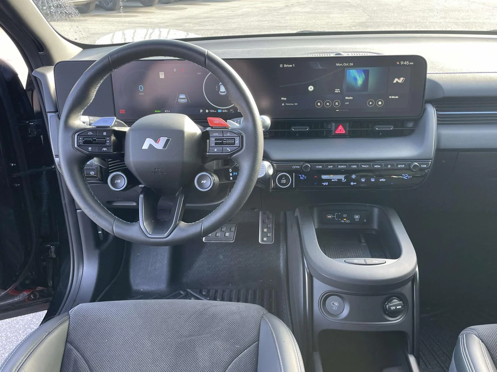 Used 2025 Abyss Black Hyundai Base image 4